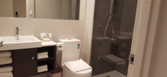 Fam4 Bathroom